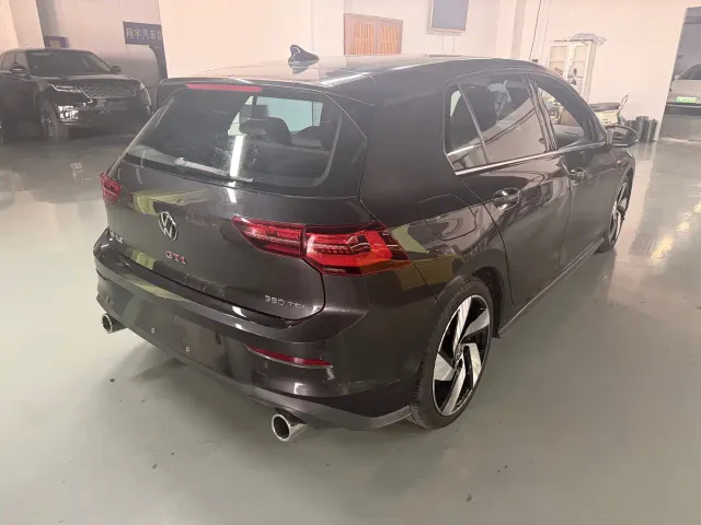 Volkswagen Golf GTI — Фото автомобиля 6