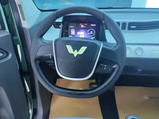 Wuling Hongguang Mini EV — Фото автомобиля 15