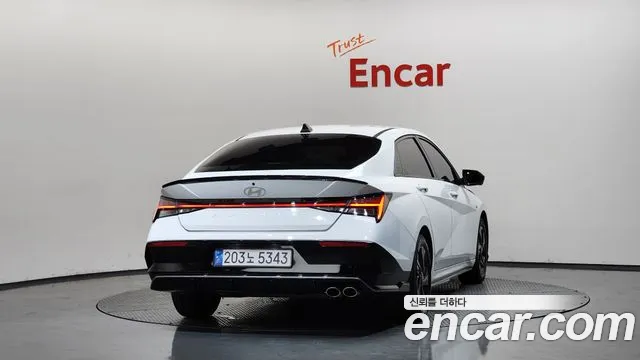 Hyundai AVANTE Inspiration N Line — Фото автомобиля 4