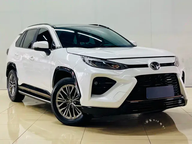 Toyota Wildlander — Фото автомобиля 3