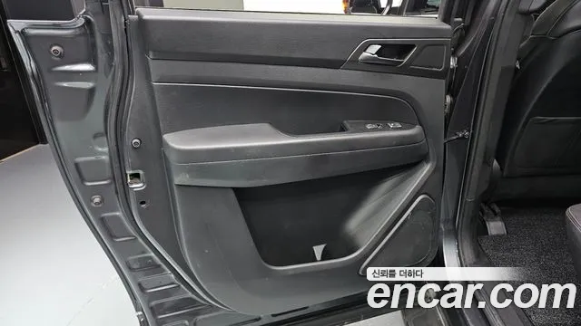 KG_Mobility_Ssangyong Rexton Новый Rexton Sport Дизель 2.2 4WD — Фото автомобиля 23