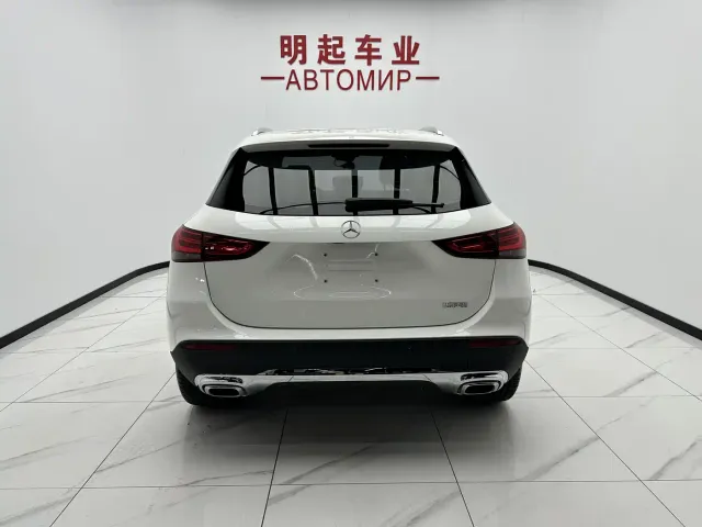 Mercedes-Benz GLA-Class — Фото автомобиля 10