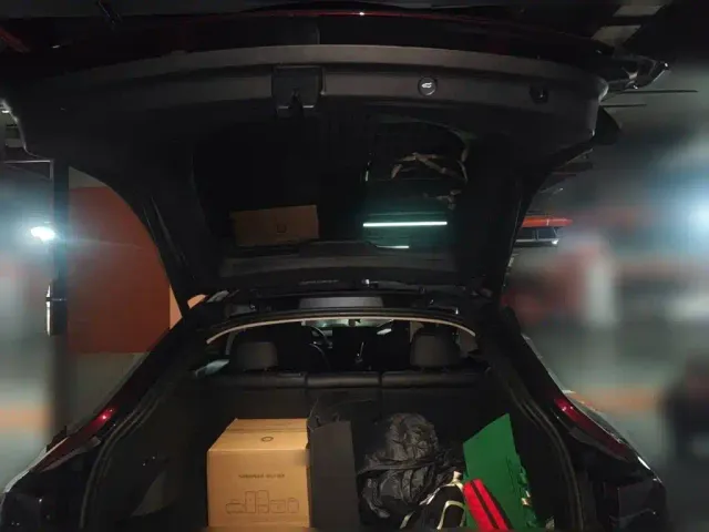 Tesla Model Y — Фото автомобиля 20