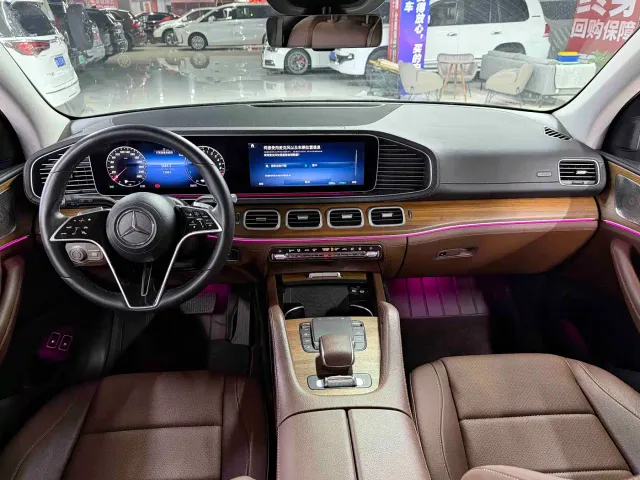 Mercedes-Benz GLE-Class — Фото автомобиля 3