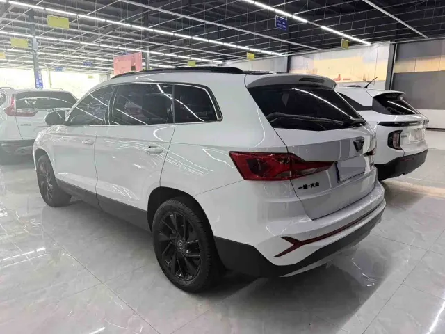 Jetta VS7 — Фото автомобиля 5