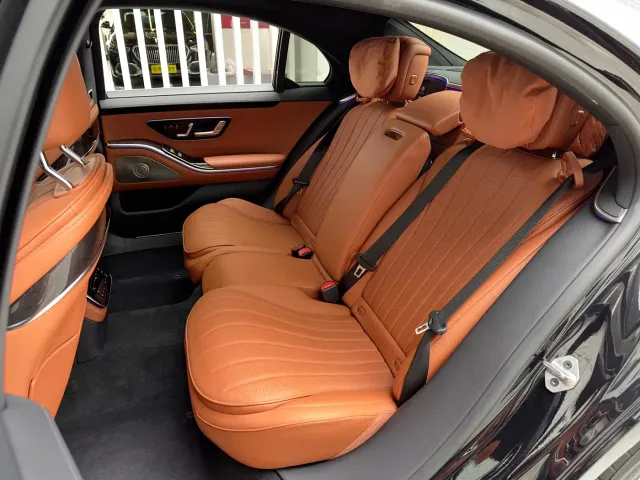 Mercedes-Benz S-Class — Фото автомобиля 7