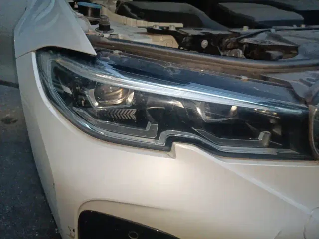 BMW 3 Series — Фото автомобиля 7