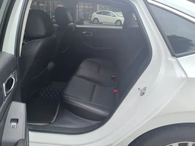 Honda Civic — Фото автомобиля 9