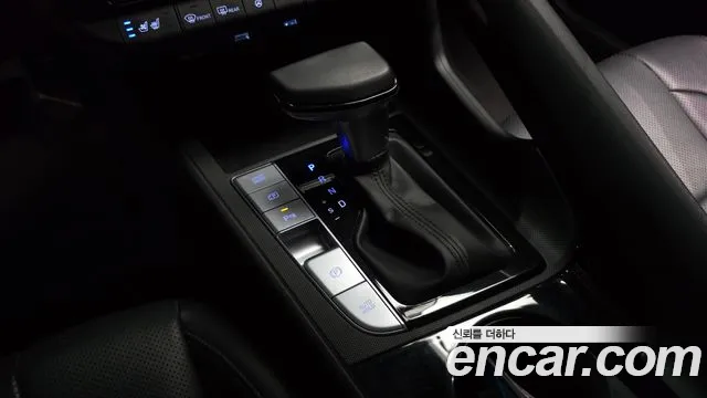 Hyundai Avante CN7 — Фото автомобиля 9