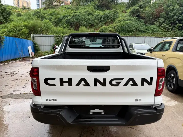 Changan Hunter — Фото автомобиля 5