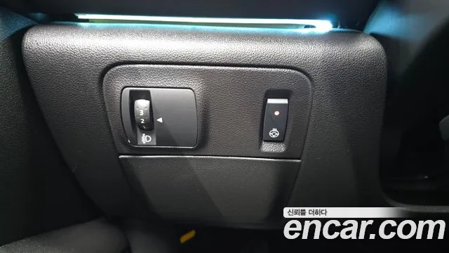Renault-KoreaSamsung SM6 Новый SM6 1.3 TCe Feel — Фото автомобиля 19