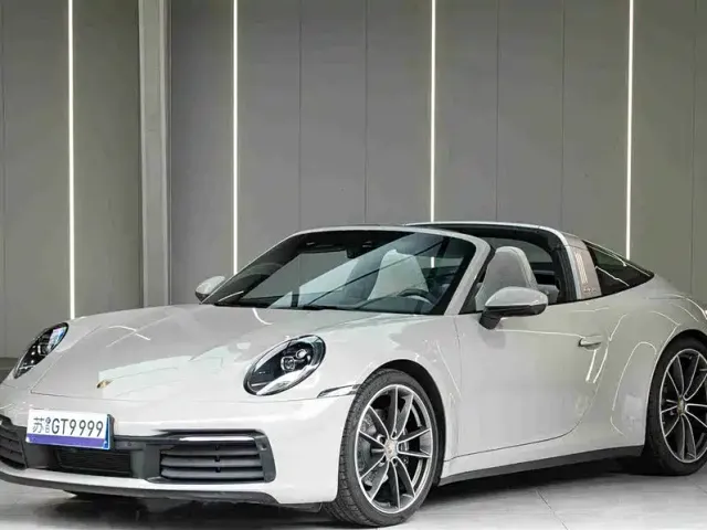 Фотография автомобиля — Porsche 911