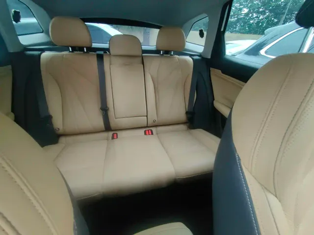 Geely Boyue L — Фото автомобиля 14