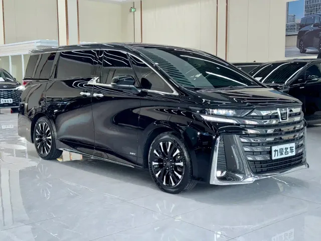 Toyota Vellfire — Фото автомобиля 3