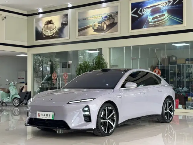 Фотография автомобиля — Nio ET5