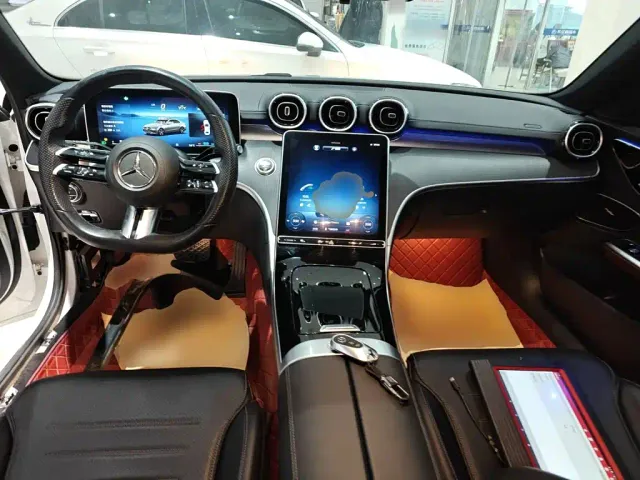 Mercedes-Benz C-Class — Фото автомобиля 5