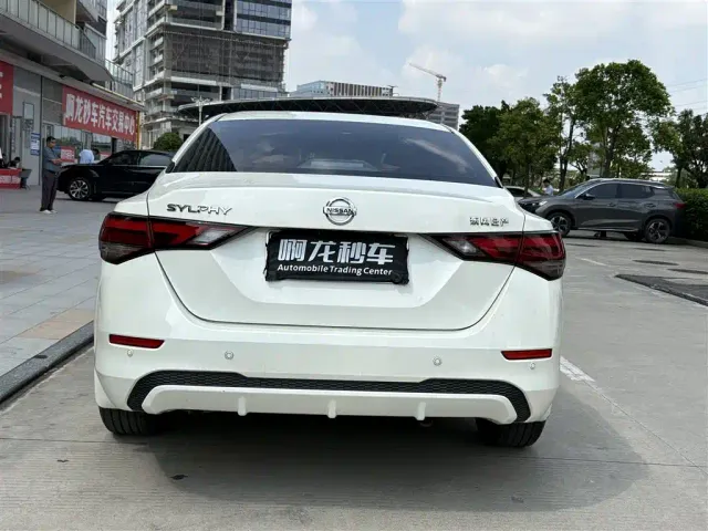 Nissan Sylphy — Фото автомобиля 8