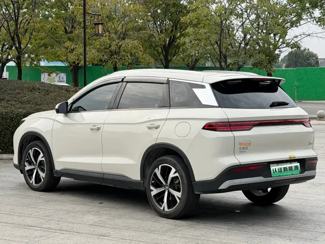 BYD Song Pro — Фото автомобиля 18