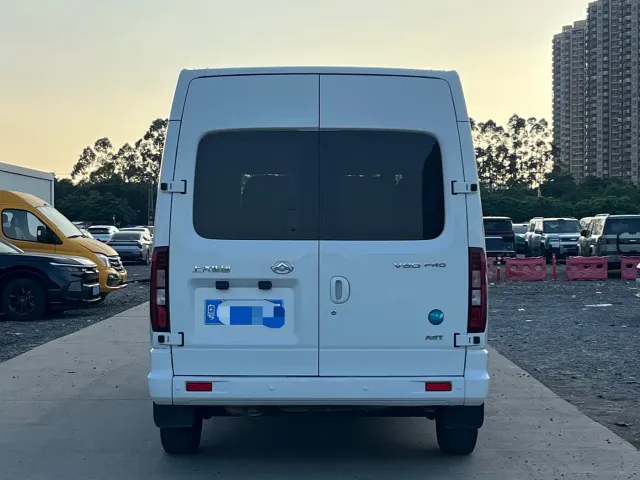 Maxus Xintu V80 — Фото автомобиля 5