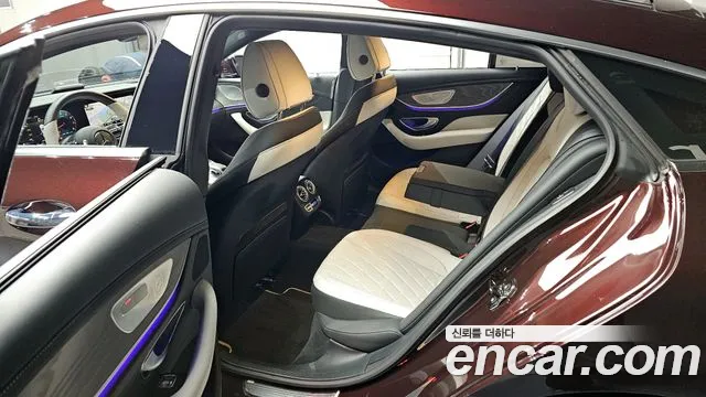 Mercedes-Benz AMG GT 4 двери 43 4MATIC+ Special Edition — Фото автомобиля 11