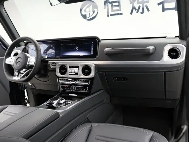 Mercedes-Benz G-Class — Фото автомобиля 22