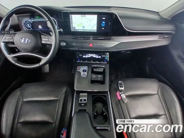 Hyundai Grandeur New — Фото автомобиля 10