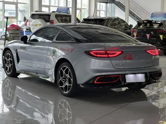 Hozon Neta GT — Фото автомобиля 8