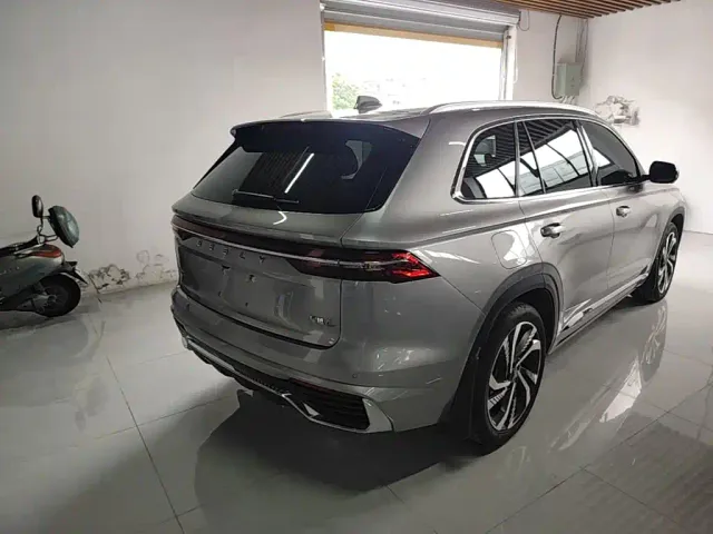 Geely Xingyue L — Фото автомобиля 6