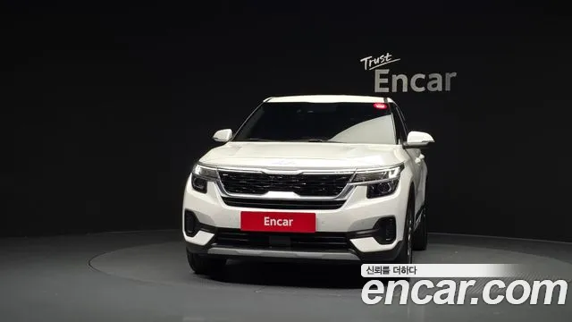 Kia Seltos — Фото автомобиля 3