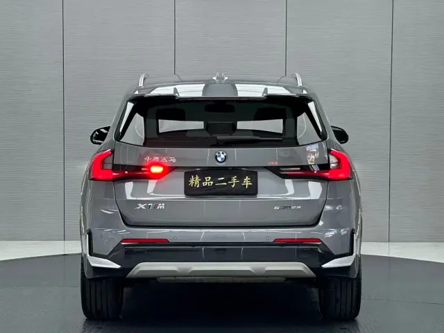 BMW X1 — Фото автомобиля 4