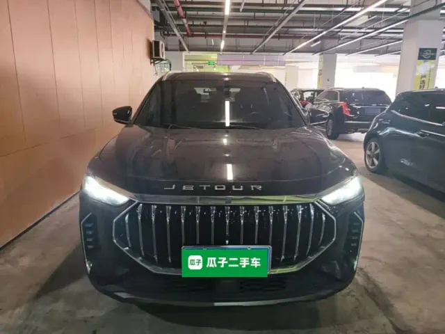 Jetour X70 Plus — Фото автомобиля 2