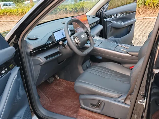 Geely Galaxy E5 — Фото автомобиля 8