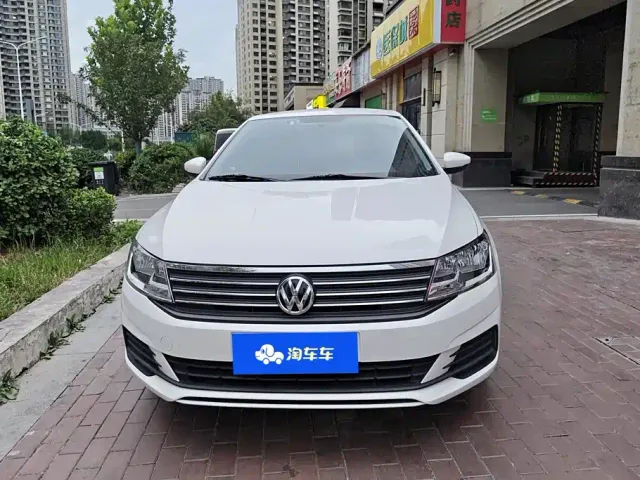 Volkswagen Lavida — Фото автомобиля 2