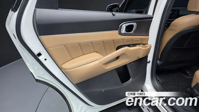 Kia Sorento Новый Sorento 4 поколение Бензин 2.5T 4WD — Фото автомобиля 24
