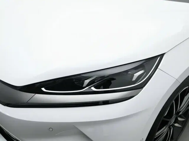 BYD Qin L — Фото автомобиля 7