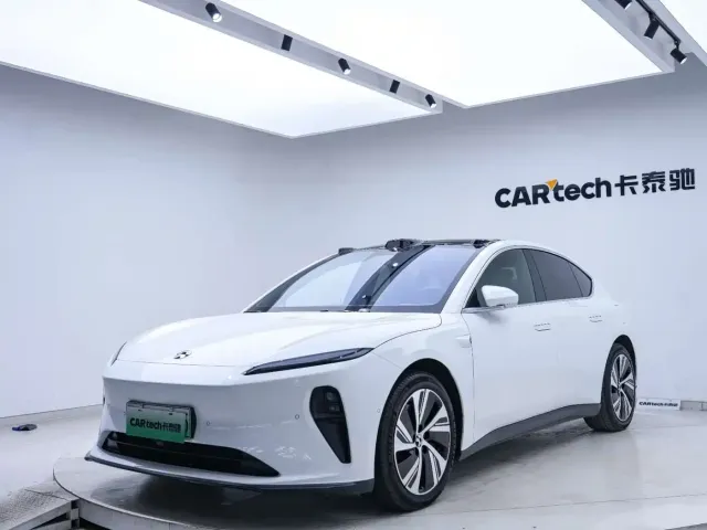 Nio ET5 — Фото автомобиля 9