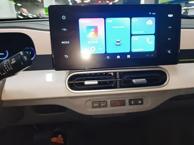 Geely Panda — Фото автомобиля 12