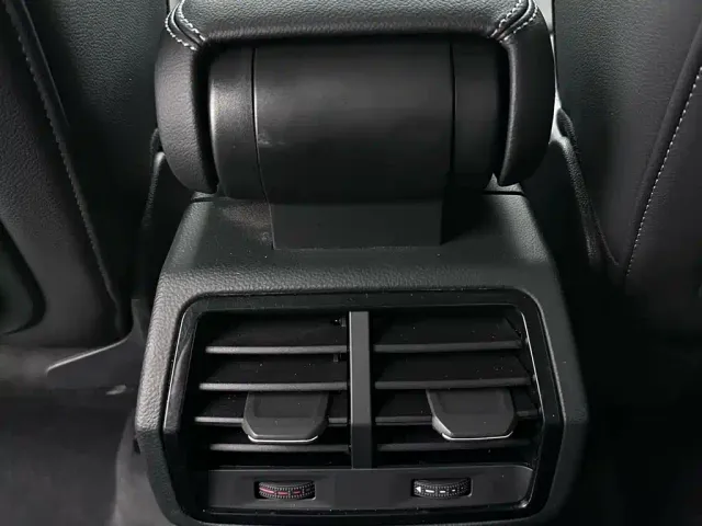 Audi Q3 — Фото автомобиля 14