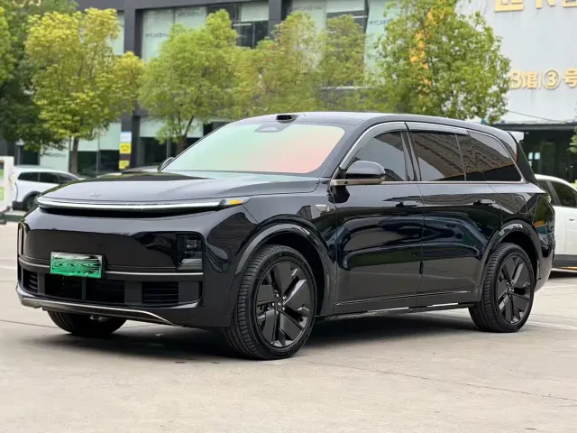Фотография автомобиля — Li Auto L9
