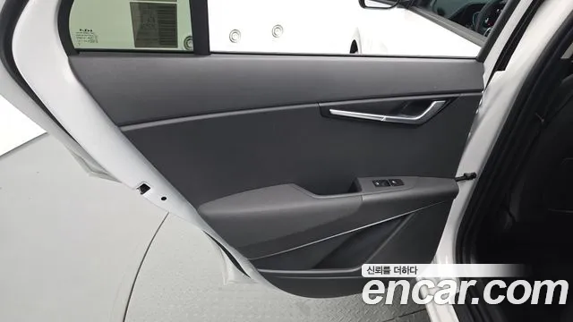 Kia Niro The All New Niro — Фото автомобиля 25