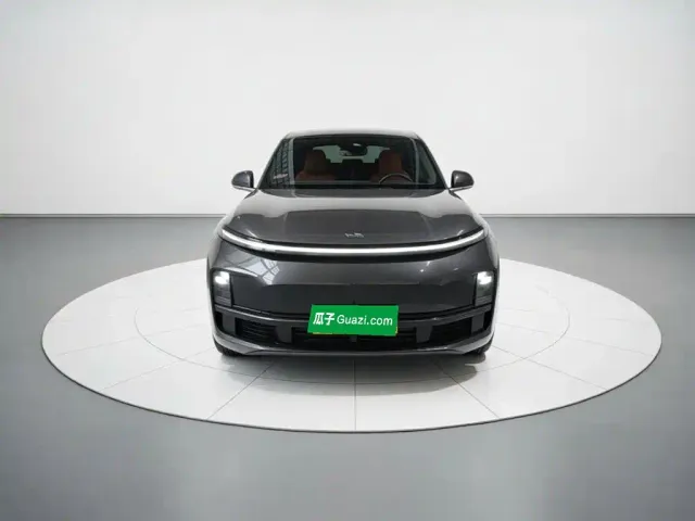 Li Auto L9 — Фото автомобиля 2