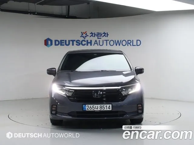 Honda Odyssey — Фото автомобиля 3