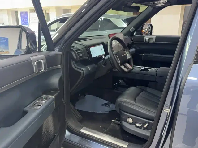 BYD FangChengBao Titanium 7 — Фото автомобиля 9