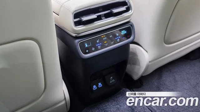 Genesis GV80 — Фото автомобиля 29