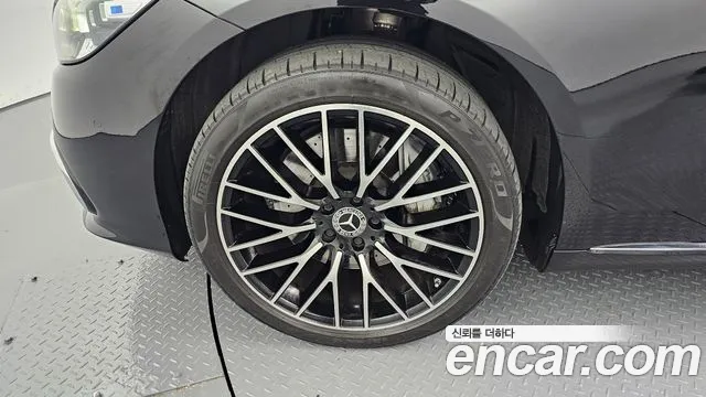 Mercedes-Benz S-Class — Фото автомобиля 5