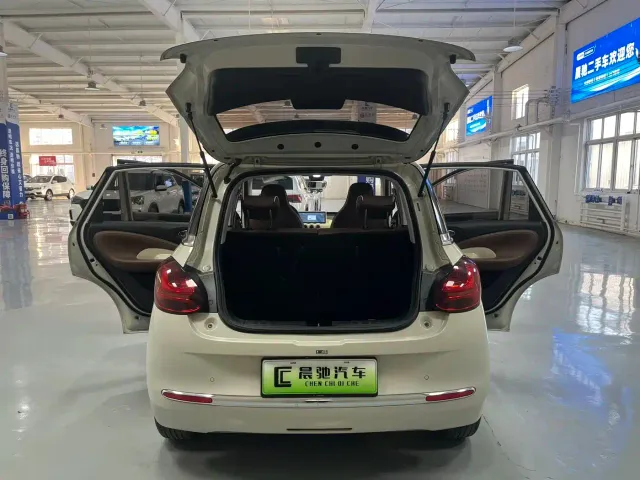 Wuling Bingo — Фото автомобиля 17