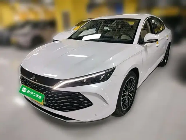 Фотография автомобиля — BYD Qin L