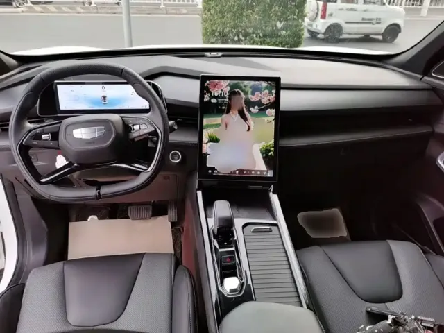Geely Boyue 2023 Boyue COOL 1.5TD Smart Connection Edition — Фото автомобиля 9