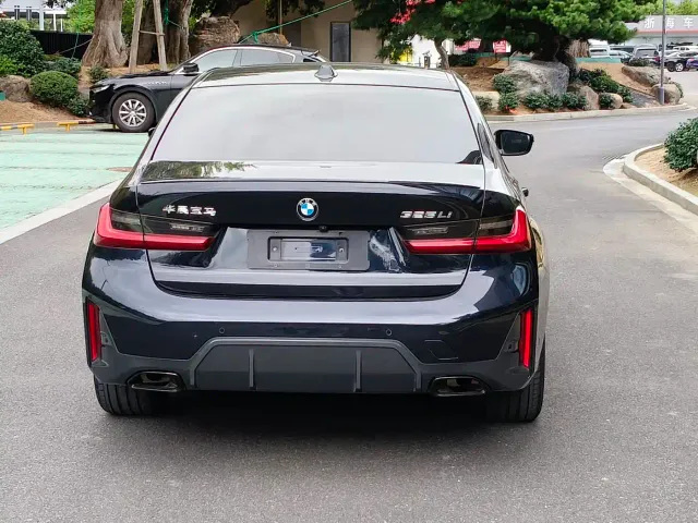 BMW 3 Series — Фото автомобиля 17