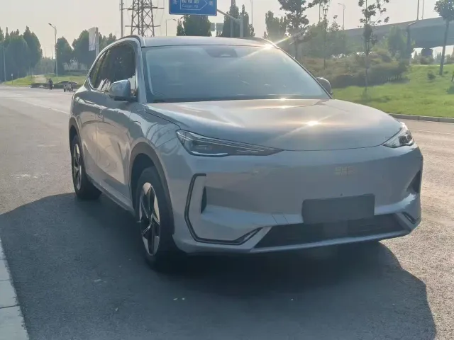 Geely Galaxy E5 — Фото автомобиля 3